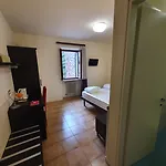 Torre 3* Garda (Verona)