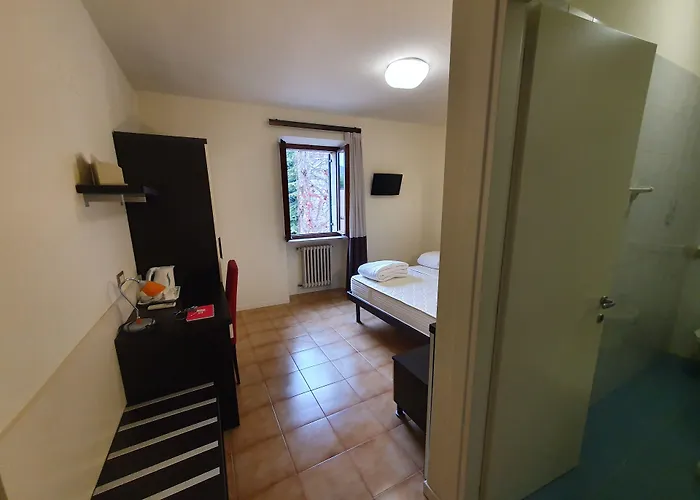 Torre 3* Garda (Verona)