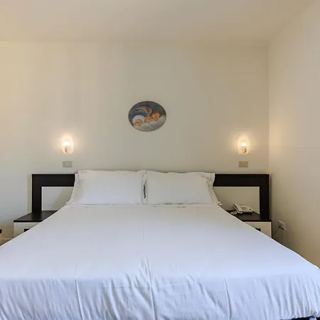 Hotel Torre Garda (Verona)