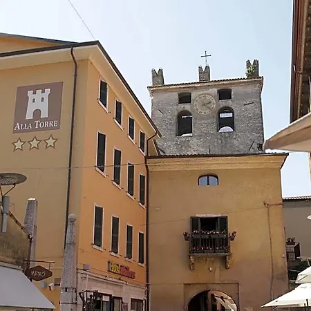 Torre 3* Garda (Verona)