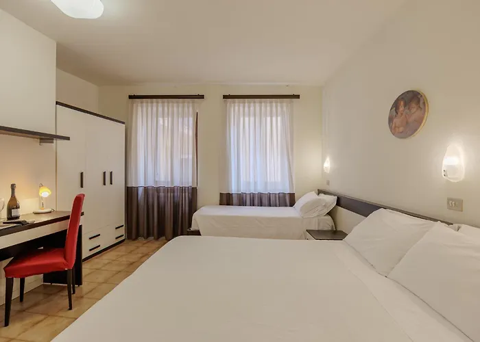 Torre Hotel Garda (Verona)