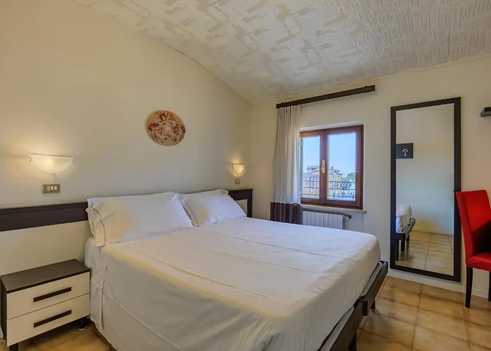 Torre Garda (Verona)